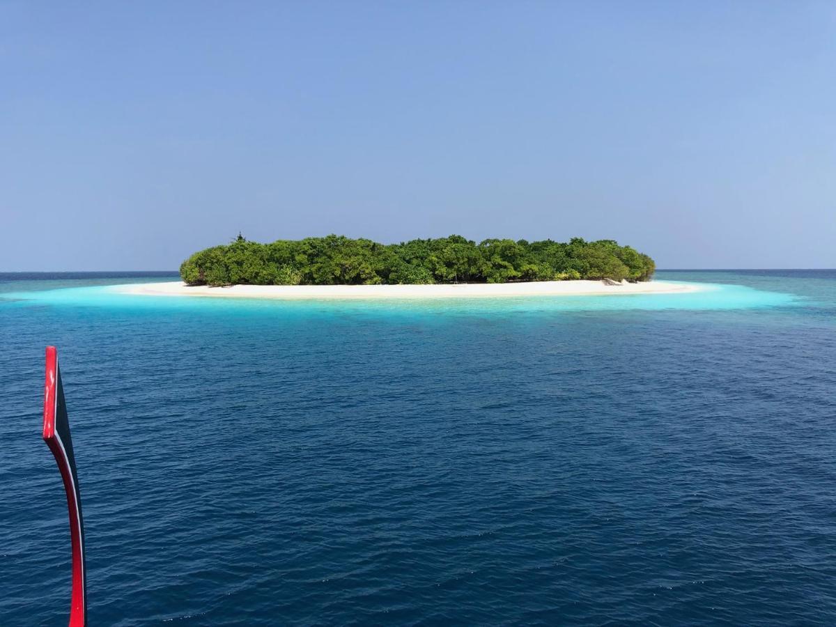 Shamar Guesthouse & Dive Maamigili Island Bagian luar foto